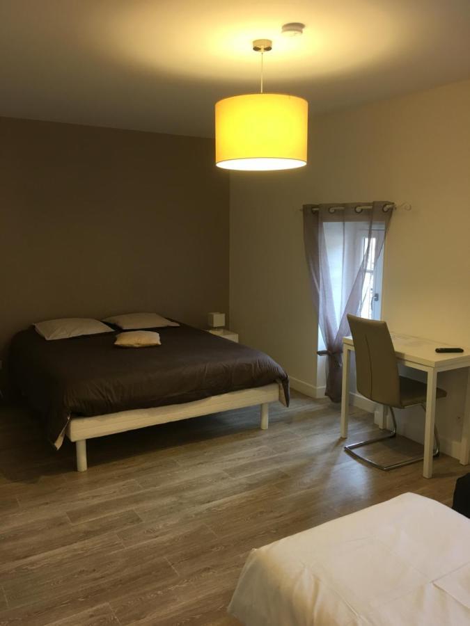 Chambres D'Hote Les Bredins Saint-Menoux المظهر الخارجي الصورة